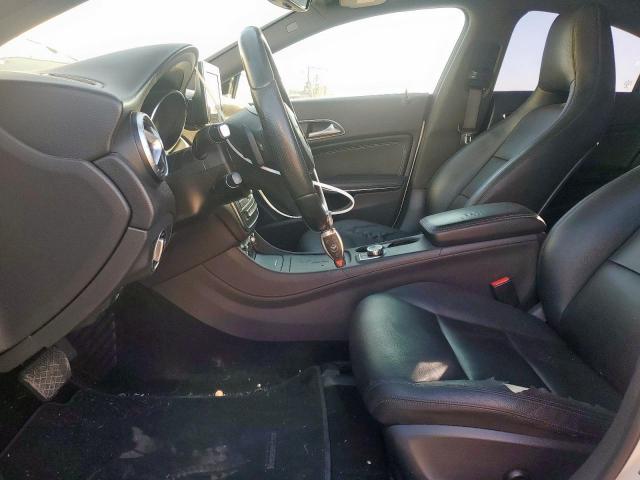 Mercedes-Benz Cla-class 250 Image 7