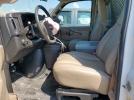 GMC Savana G2500 Image 13