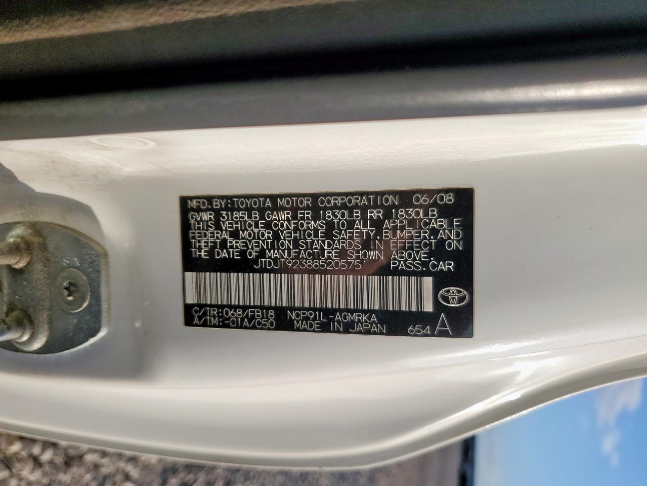 Toyota Yaris Image 12