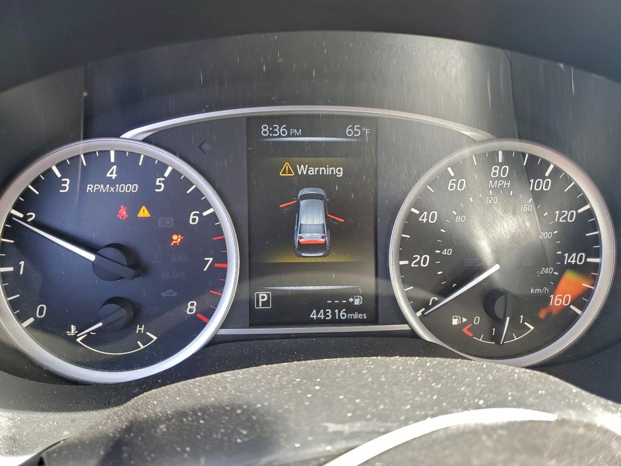 Nissan Sentra S Image 10