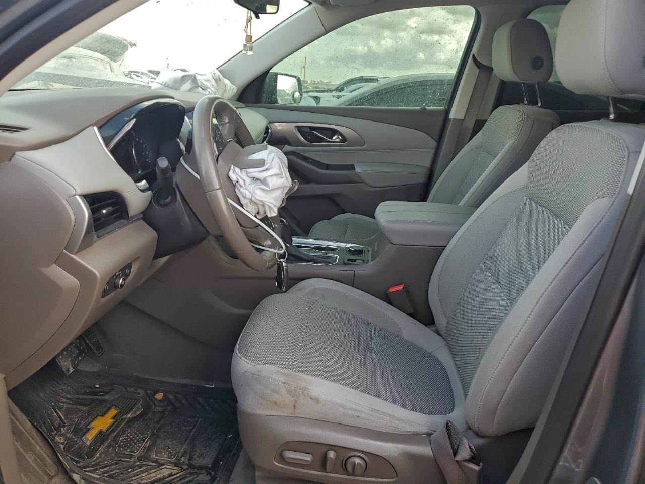 Chevrolet Traverse Lt Image 3