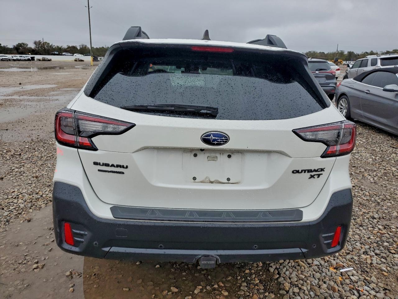 Subaru Outback Onyx Edition Xt Image 9