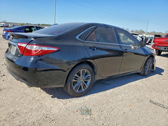 Toyota Camry Le Image 11