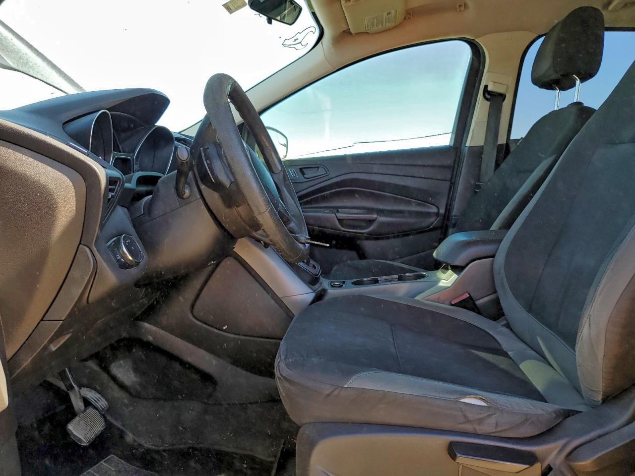 Ford Escape S Image 10