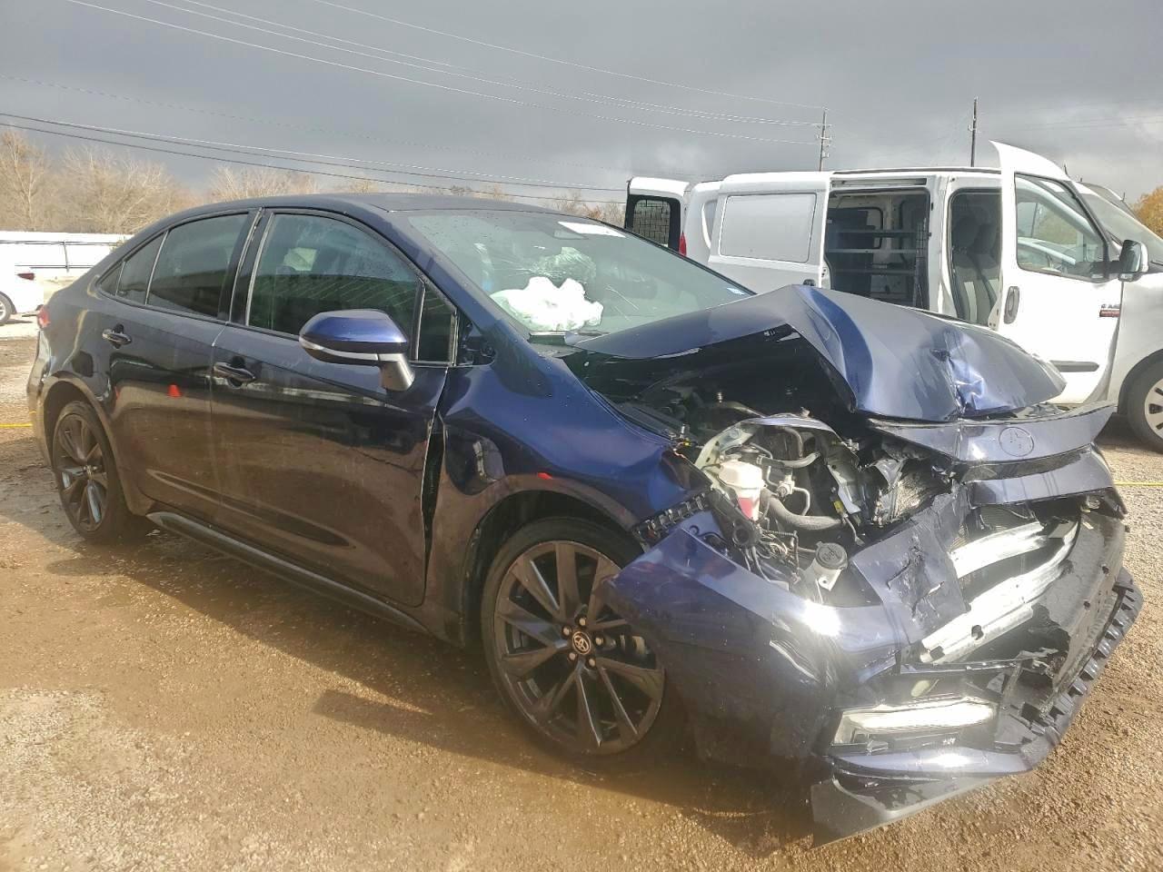 Toyota Corolla Se Image 9