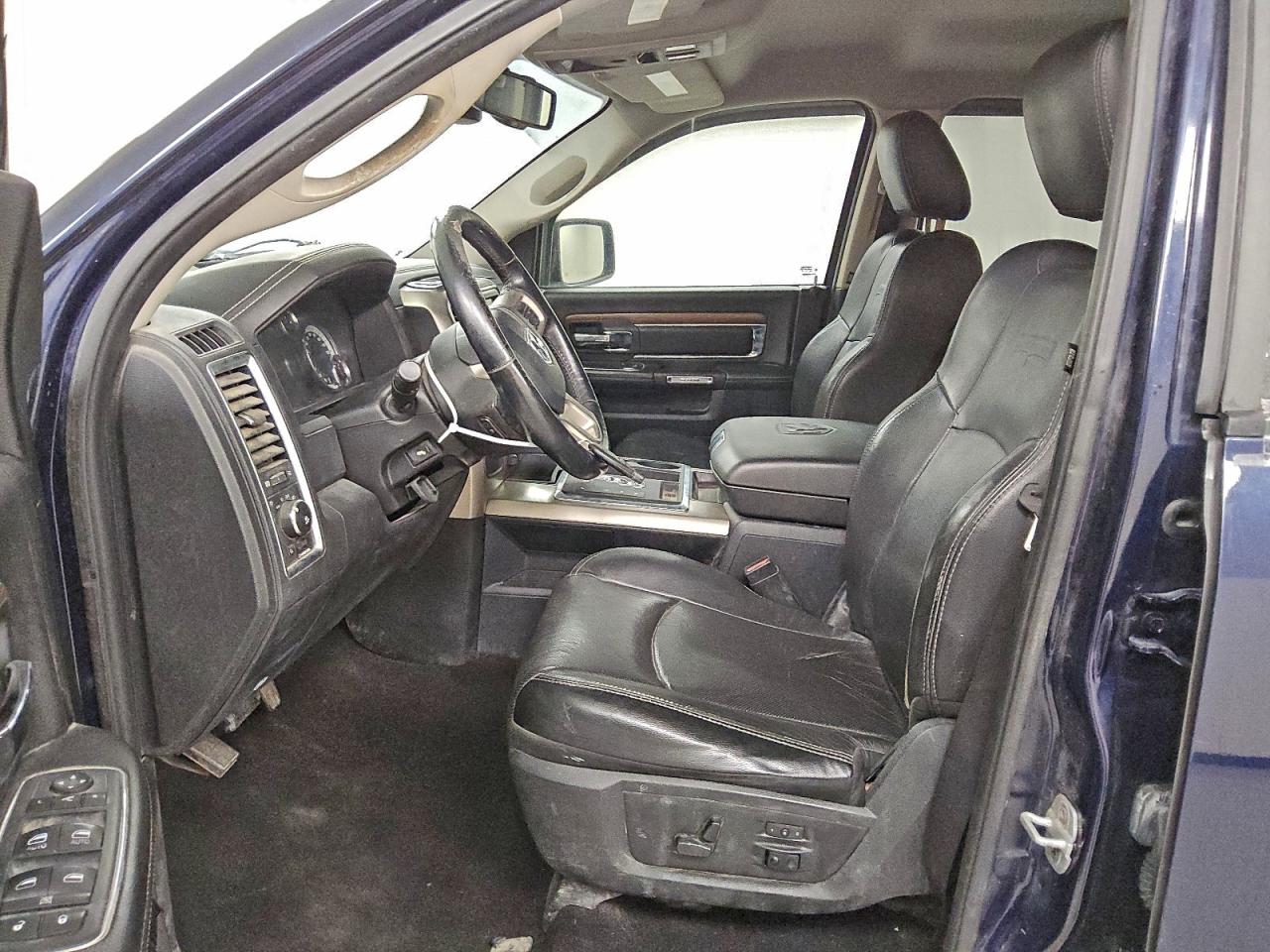 Ram 1500 Laramie Image 6