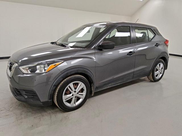  Salvage Nissan Kicks