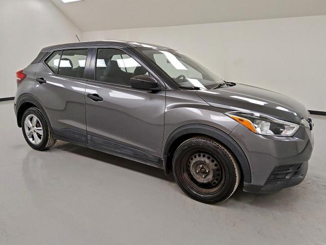 Nissan Kicks S Image 5