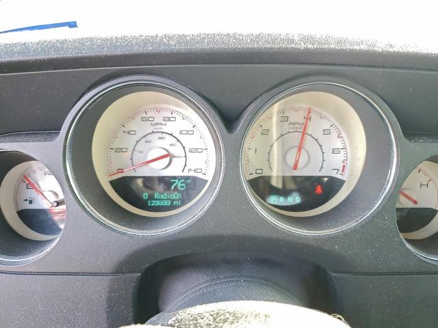 Dodge Challenger Sxt Image 10