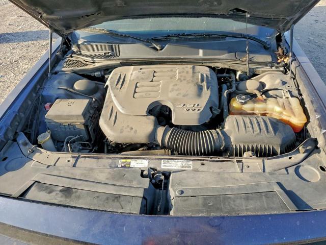 Dodge Challenger Sxt Image 12