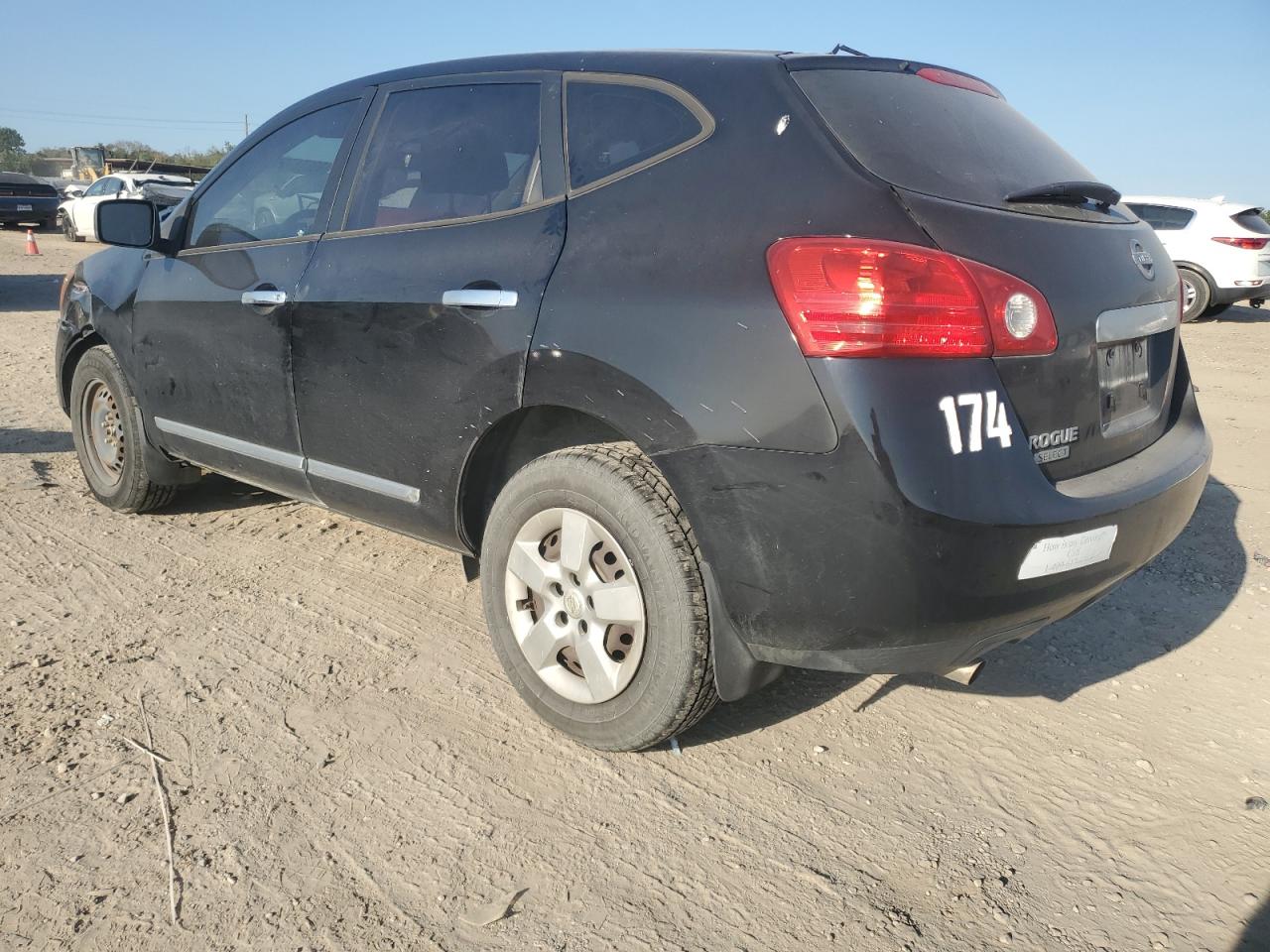 Nissan Rogue S Image 4