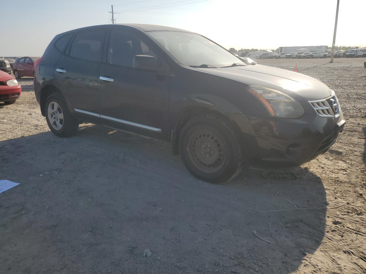 Nissan Rogue S Image 3