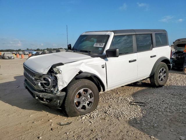 Salvage Ford Bronco