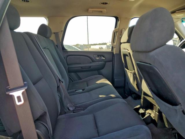 Chevrolet Tahoe C1500 Ls Image 11