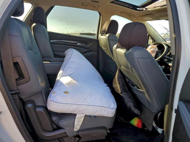 Buick Enclave Premium Image 9