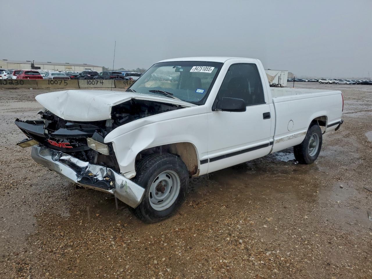GMC Sierra C1500 Image 1