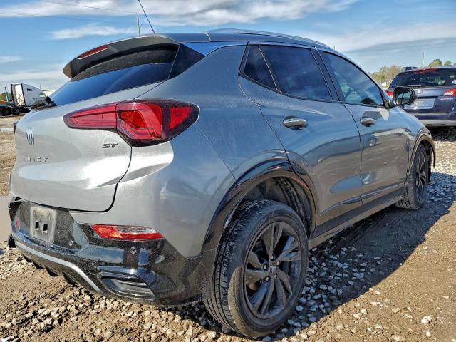 Buick Encore Sport Touring Image 11