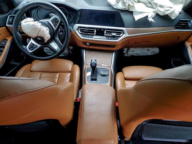 BMW 3 Series Image 9