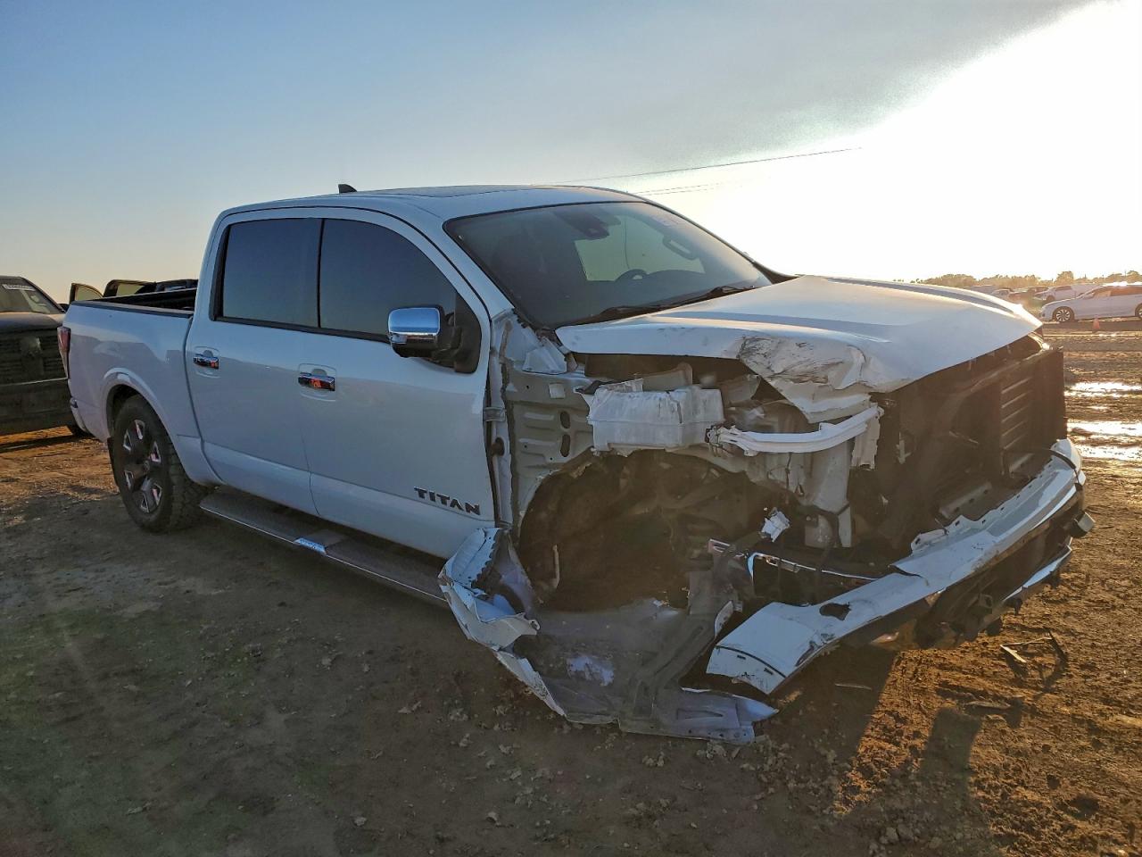 Nissan Titan Sv Image 11