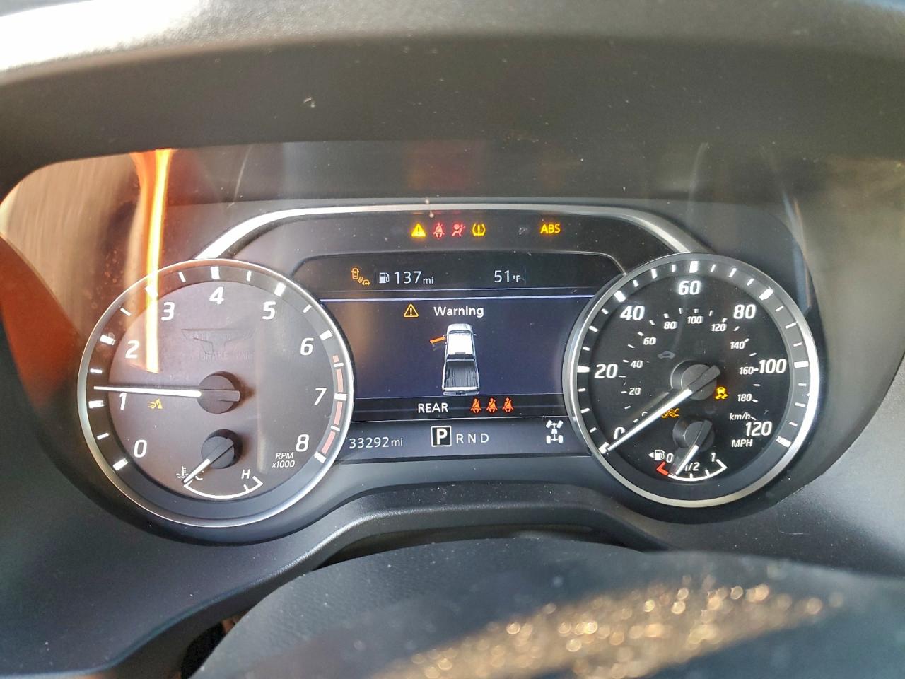 Nissan Titan Sv Image 7