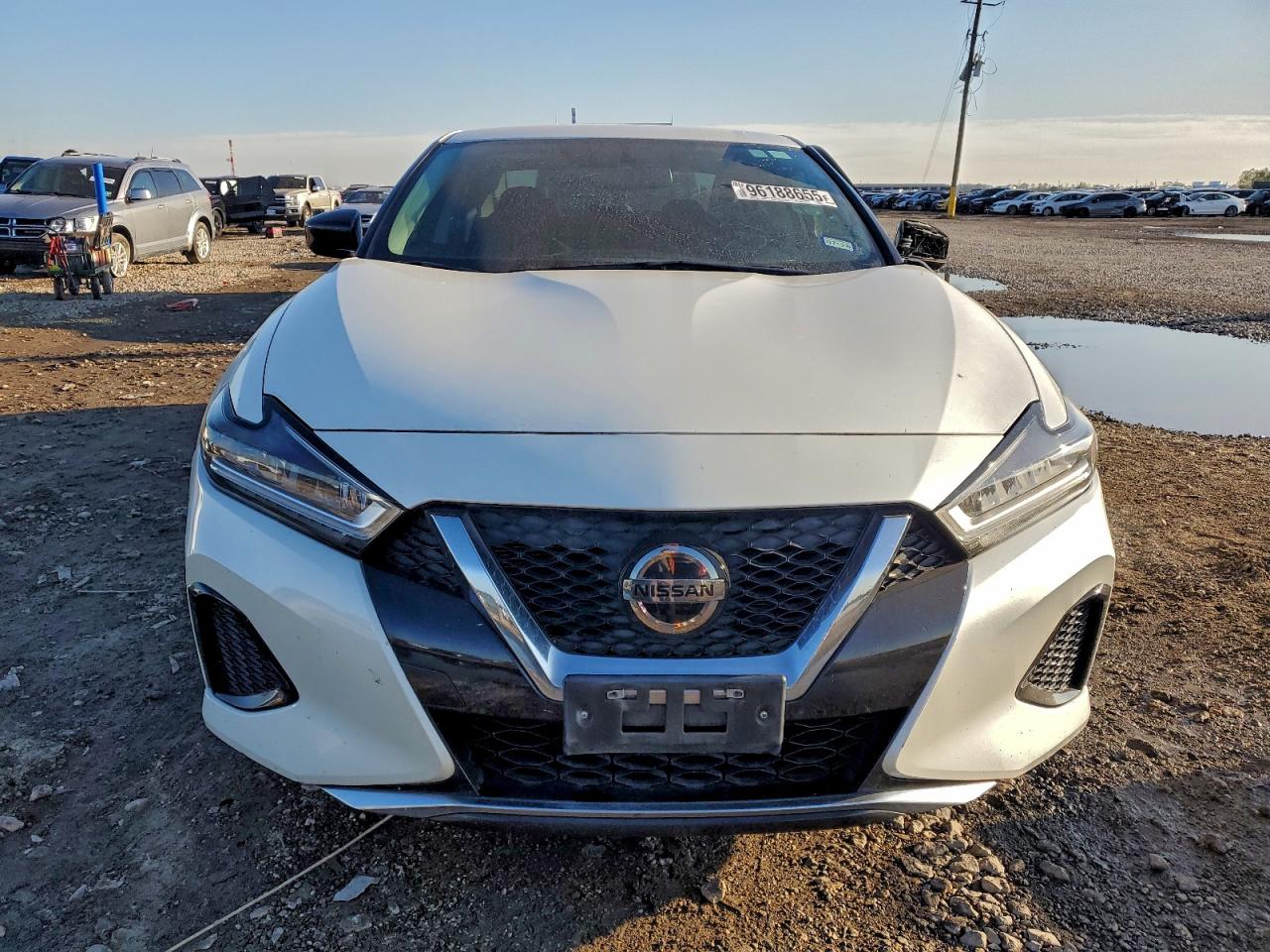 Nissan Maxima S Image 6