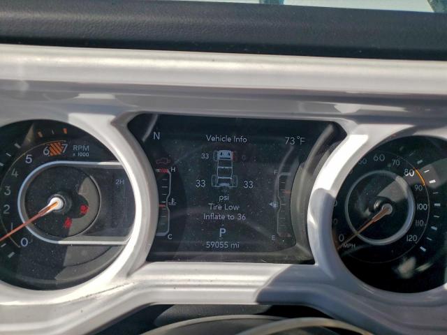 Jeep Wrangler Sahara Image 2