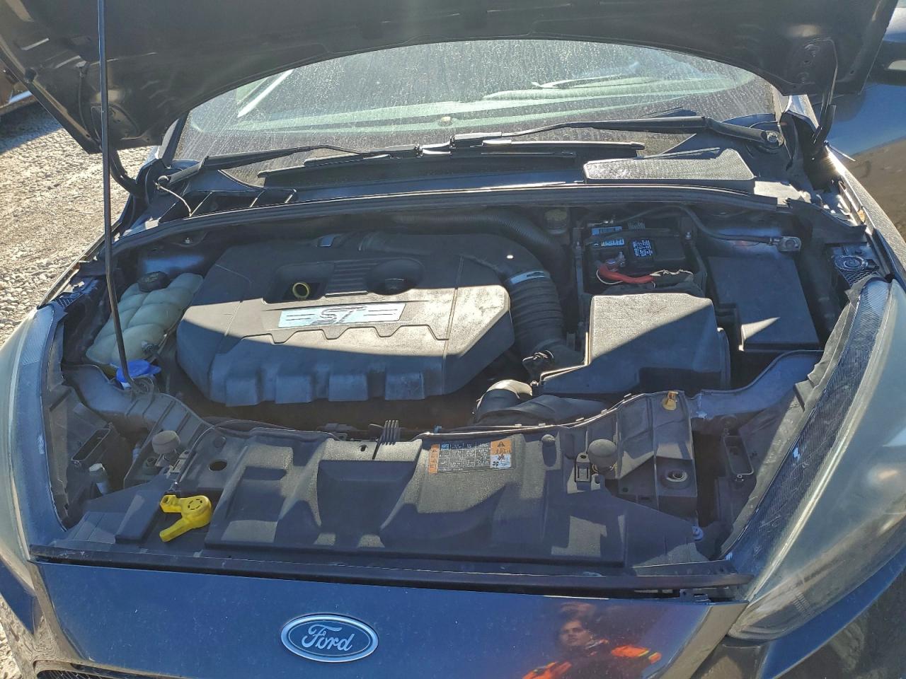 Ford Focus St Image 6