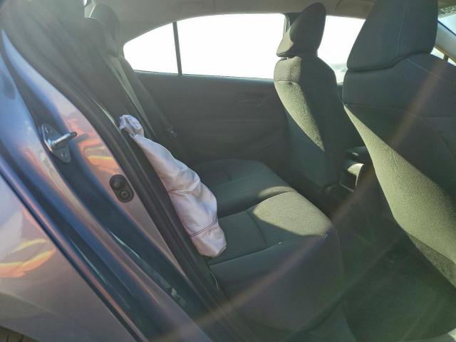 Toyota Corolla Le Image 12