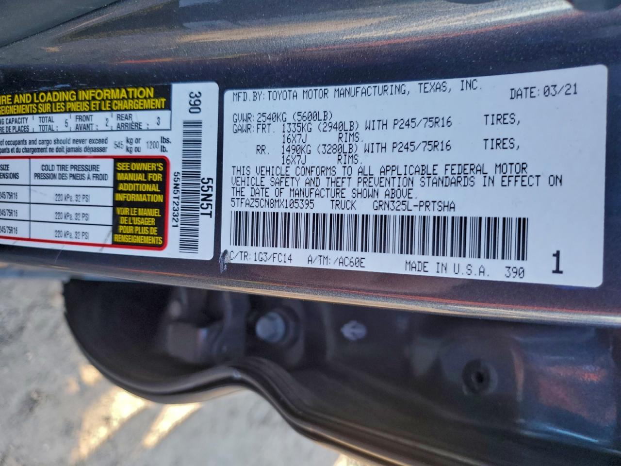 Toyota Tacoma Double Cab Image 11