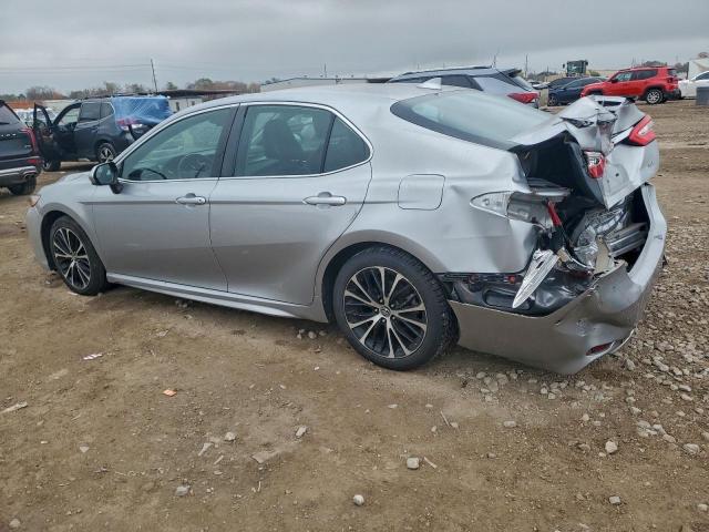 Toyota Camry Se Image 3