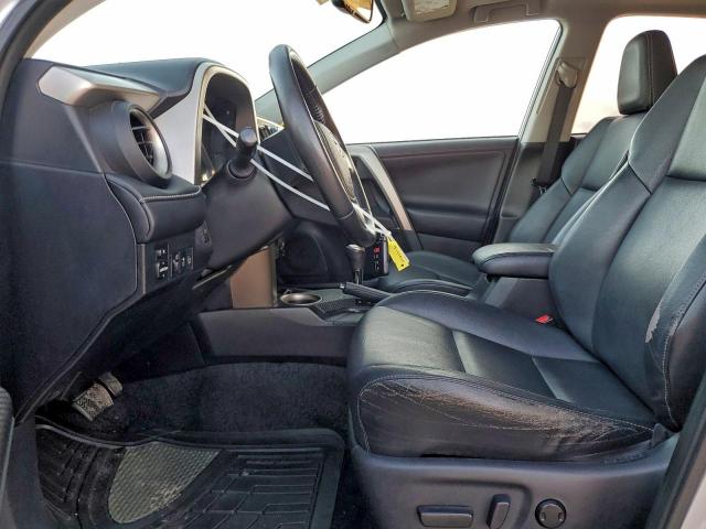 Toyota RAV4 Limited Image 9