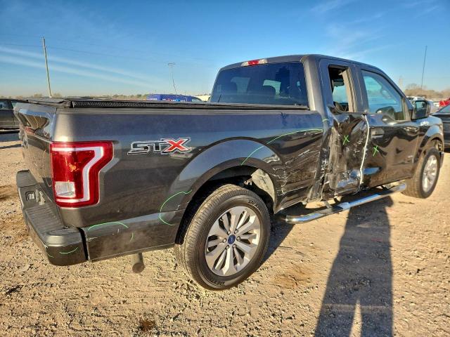 Ford F-150 Super Cab Image 9