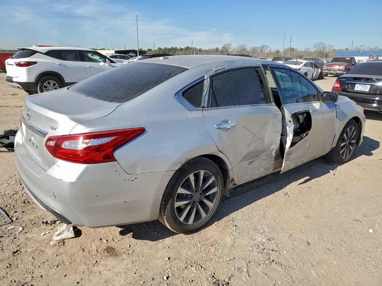 Nissan Altima 2.5 Image 4