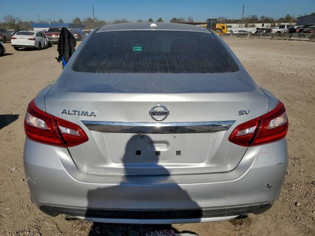 Nissan Altima 2.5 Image 5