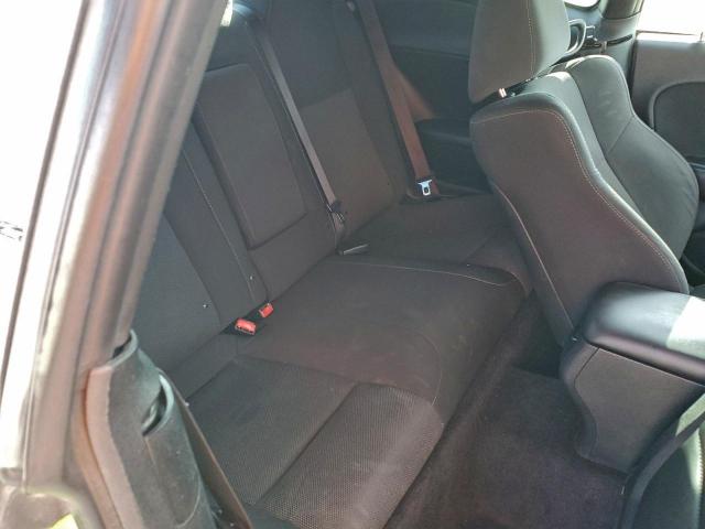 Dodge Challenger R/t Scat Pack Image 2