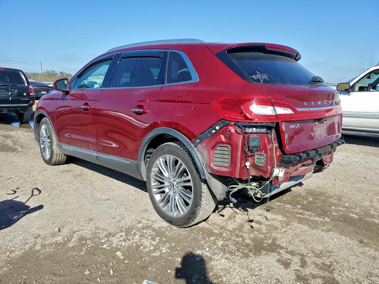 Lincoln MKX Reserve Image 2