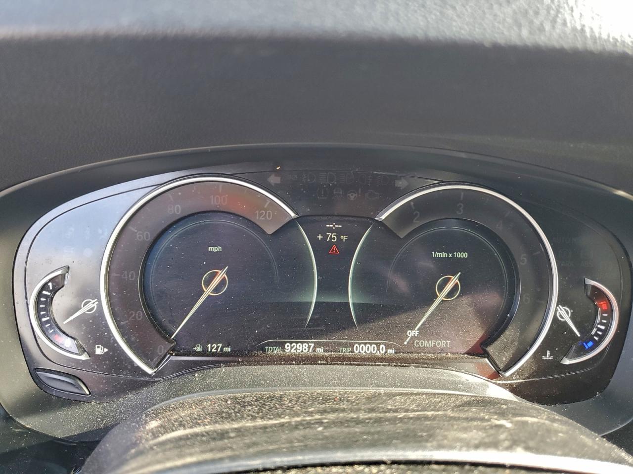 BMW 5 Series Xi Image 10