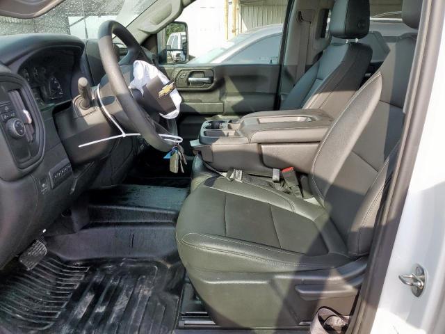 Chevrolet Silverado C2500 Heavy Duty Image 5