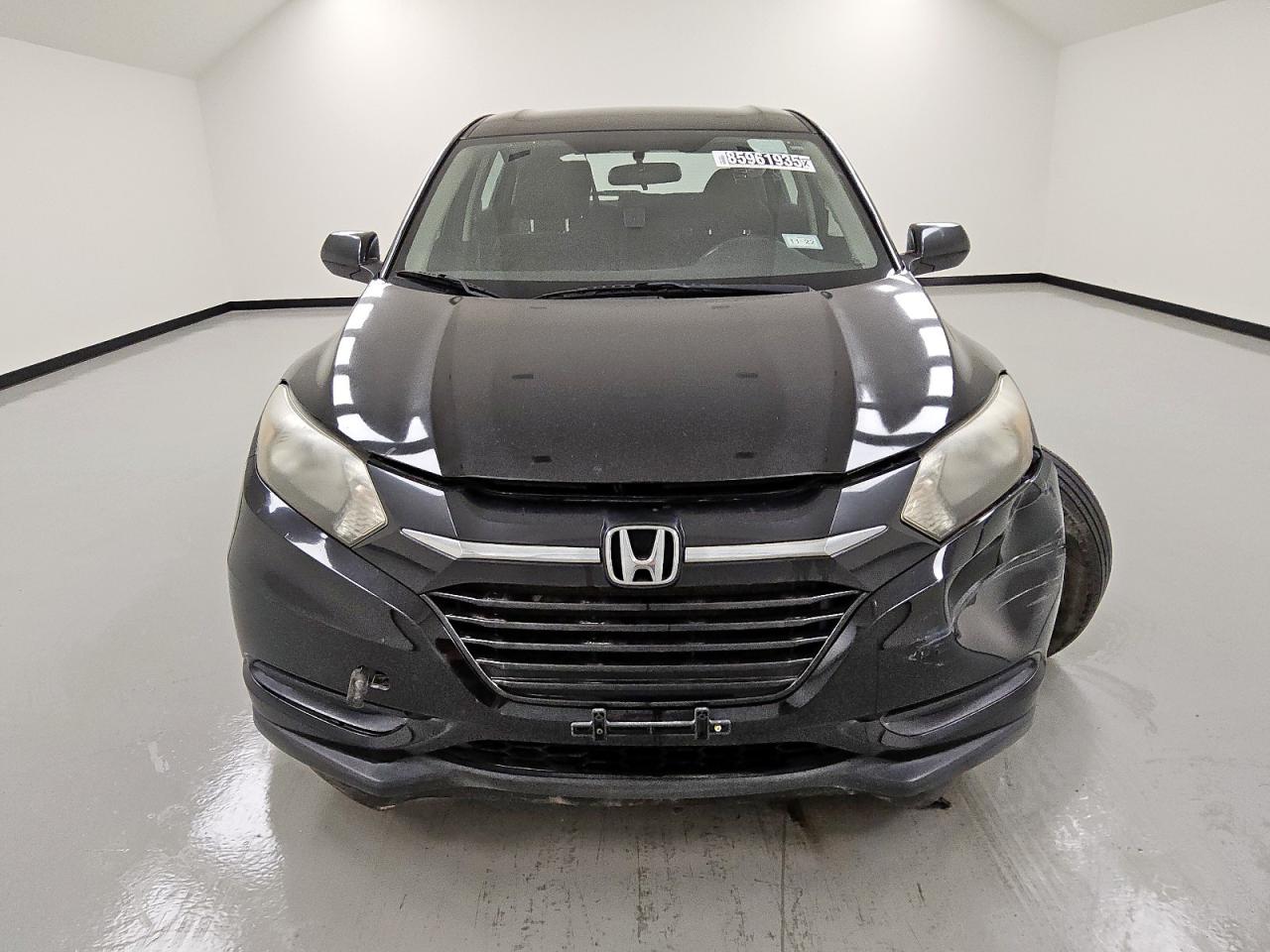 Honda HR-V Lx Image 4