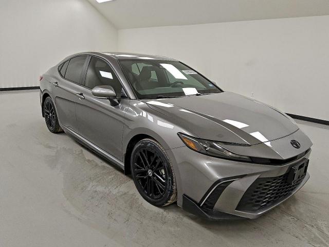 Toyota Camry Xse Image 6