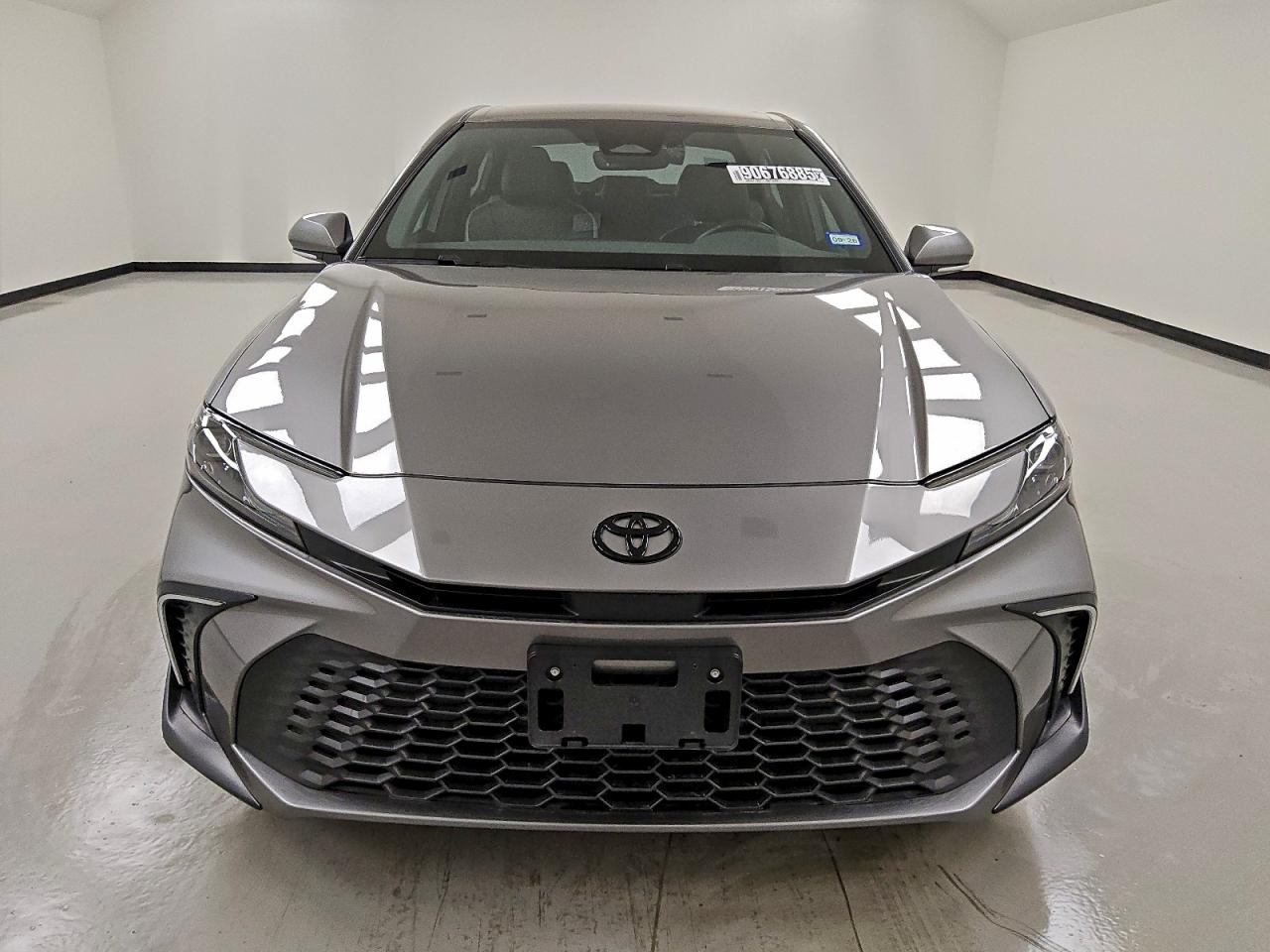 Toyota Camry Xse Image 7