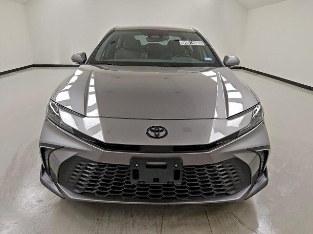 Toyota Camry Xse Image 7