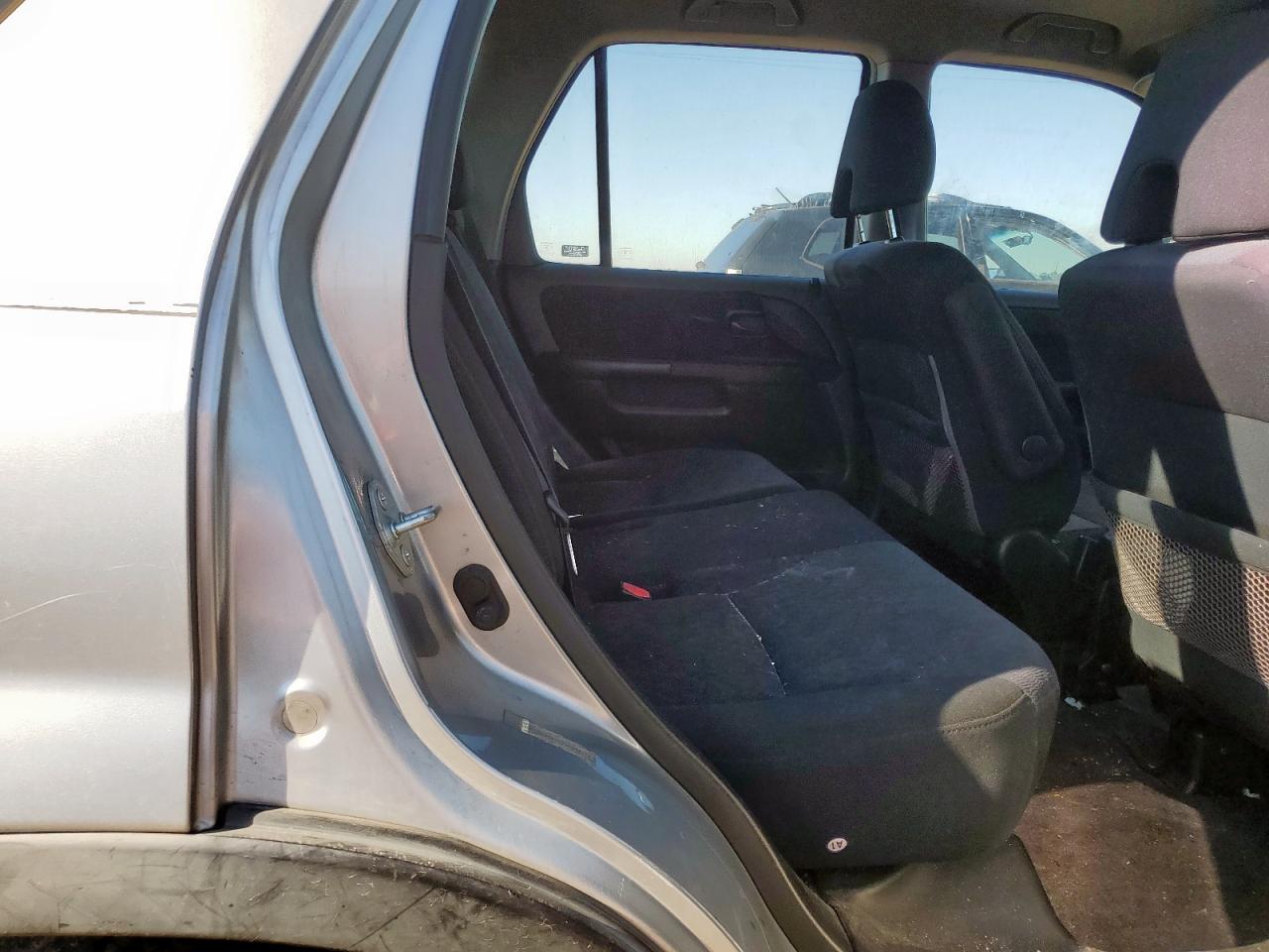 Honda Crv Lx Image 11