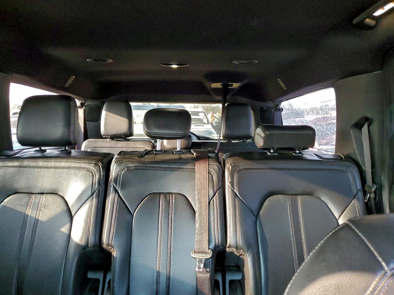 Ford Expedition Max Limited Image 8