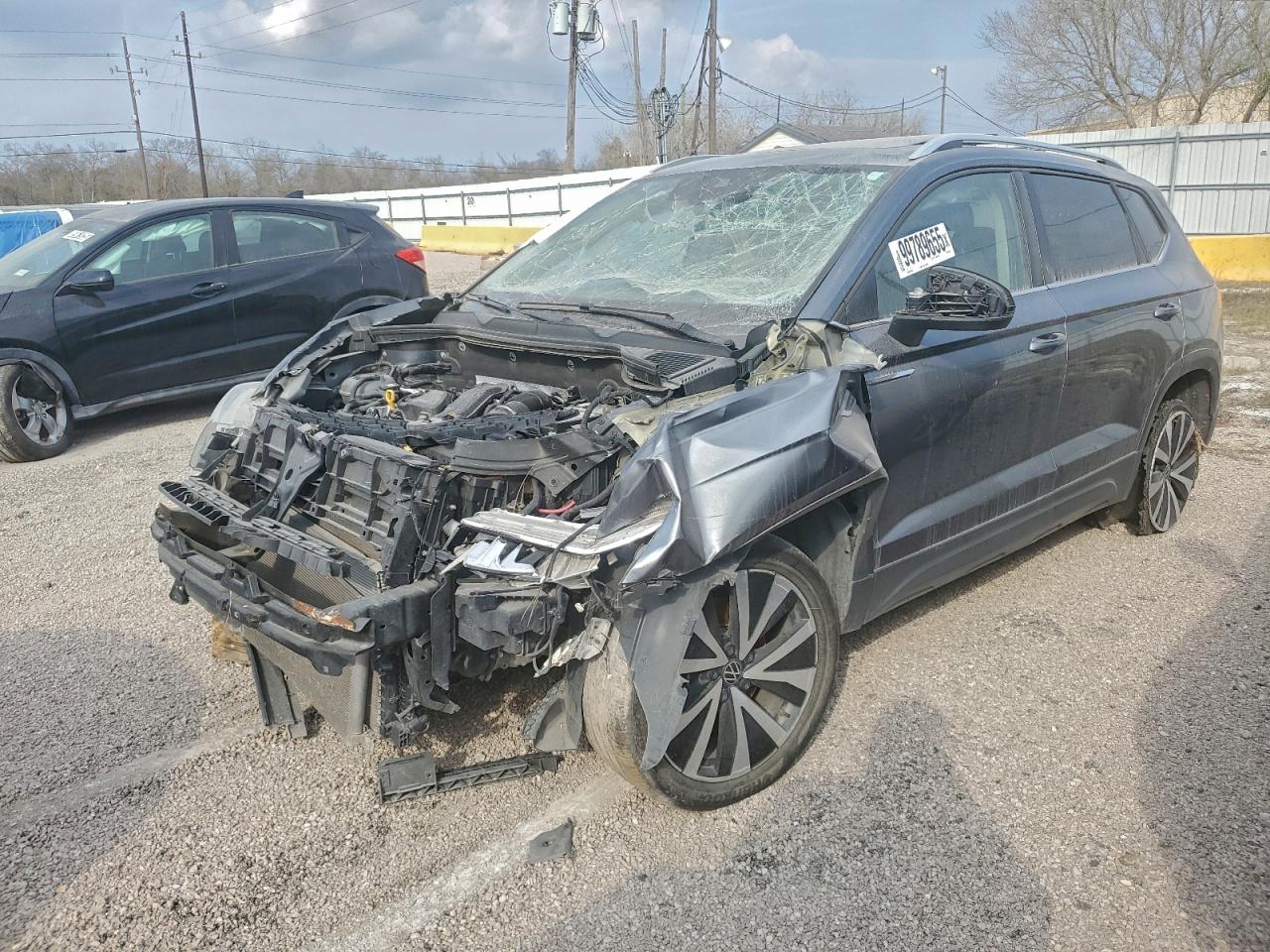 Volkswagen Taos Se Image 1