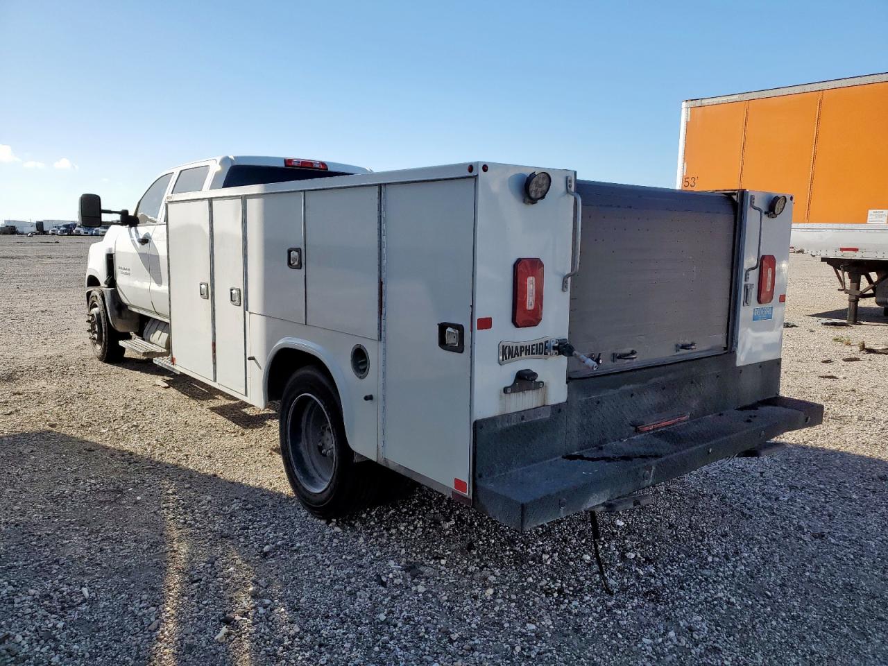 Chevrolet Silverado Image 4