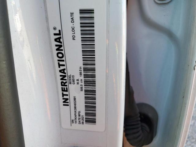 Chevrolet Silverado Image 2