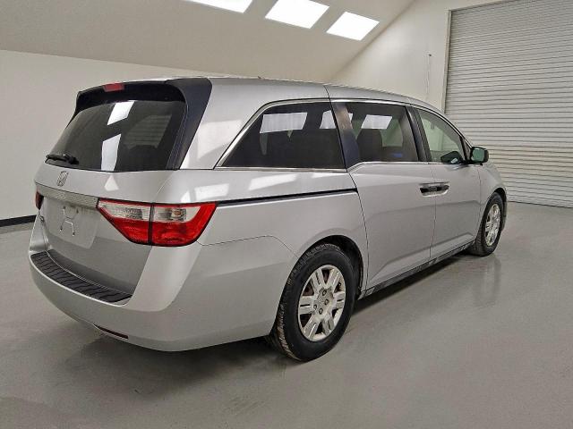 Honda Odyssey Lx Image 2