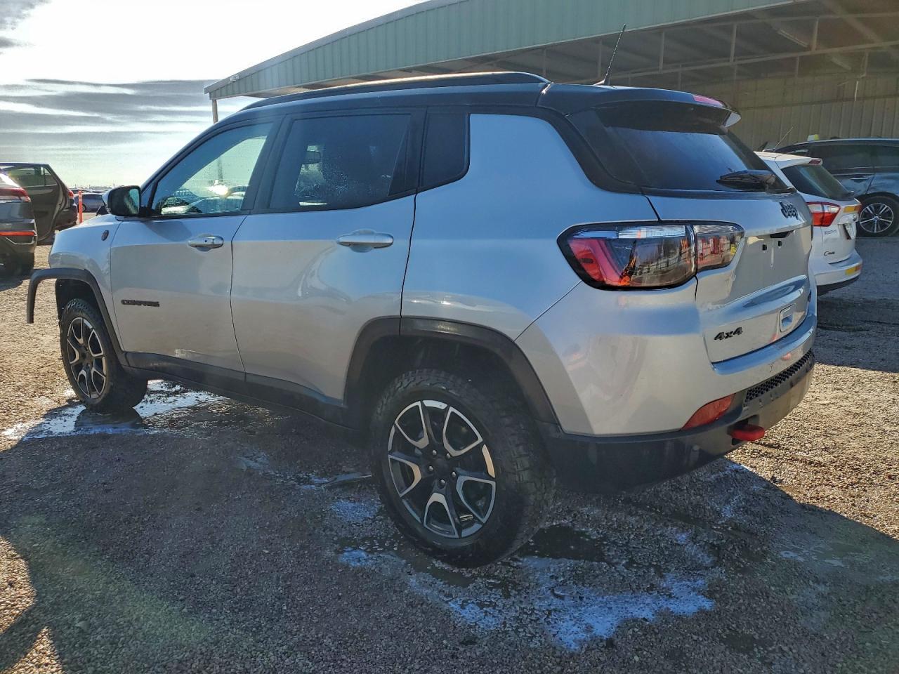 Jeep Compass Trailhawk Image 14