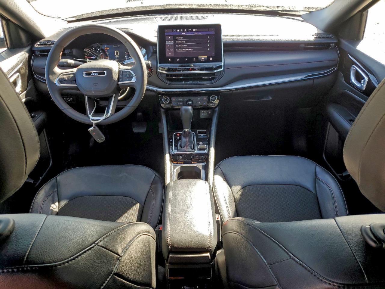 Jeep Compass Trailhawk Image 6